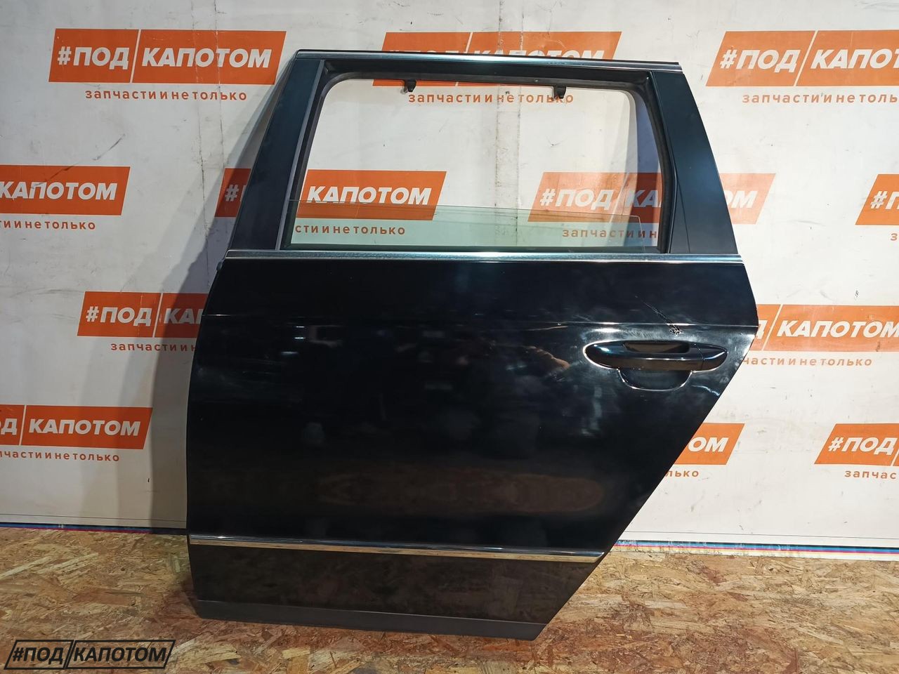 дверь задняя левая Volkswagen Passat B6 2008, 2.0 л., CAWB, бензин, АКПП, универсал - фото №1