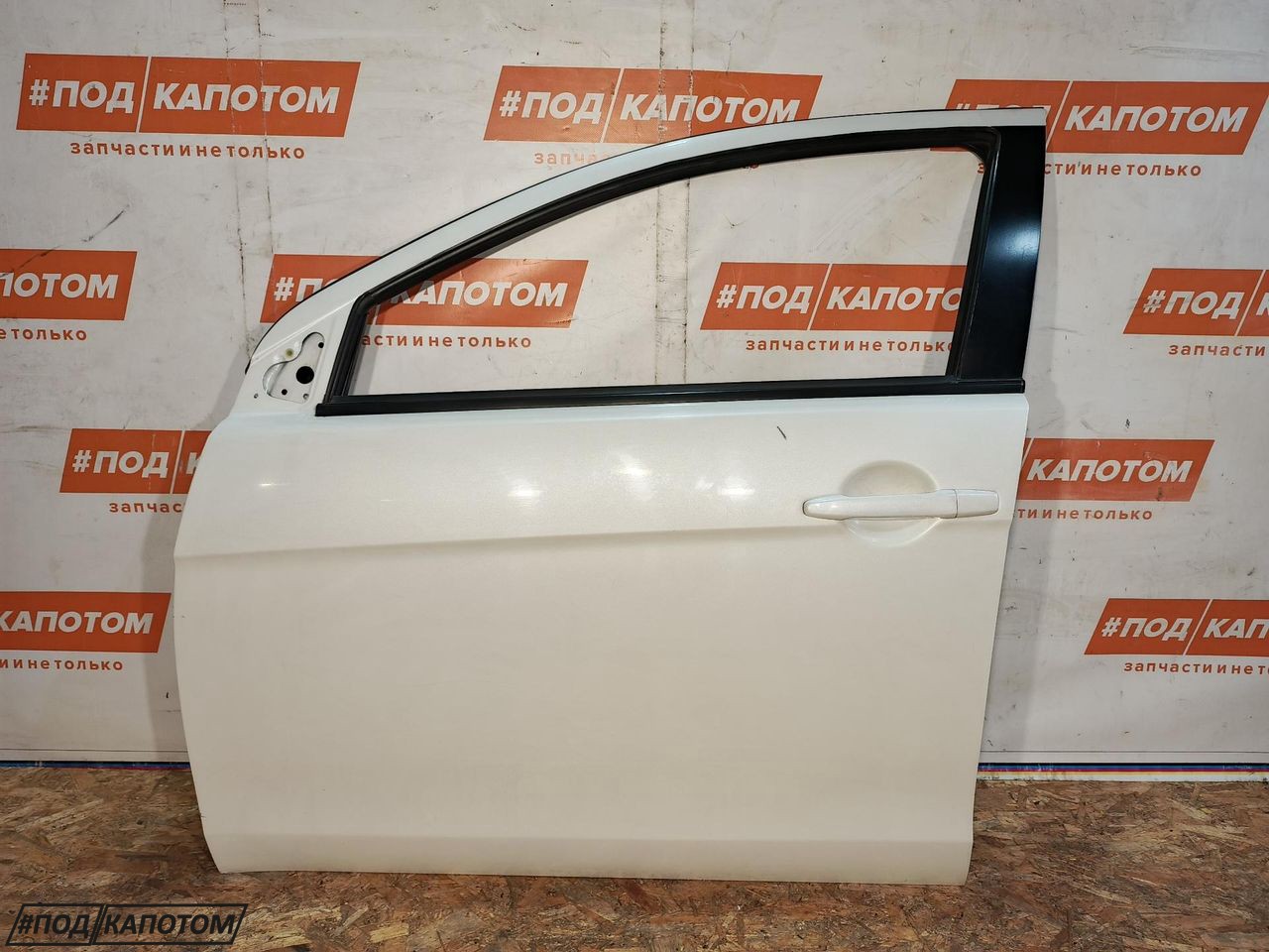 дверь передняя левая Mitsubishi Lancer 10 поколение 2008, 2.0 л., 4B11, бензин, МКПП, седан - фото №1