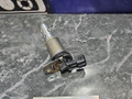 электромагнитный клапан BMW 5 серия F07/F10/F11 F11 2011, 3.0 л., N52 B30 AF, бензин, АКПП, белый, универсал, задний привод, правый руль, 11367585425, 7585425 - фото №2