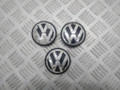 колпачок литого диска Volkswagen Golf 5 поколение 2005, 1.9 л., TDi PD, BXE, дизель, 5МКПП, синий, хетчбэк 5 дв., передний привод, правый руль, 3B7601171