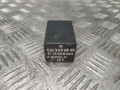 реле (прочие) Mercedes-Benz E-Класс W124 [рестайлинг] S124 1994, 3.0 л., D, OM 606.910, дизель, АКПП, brillantsilber / 744, универсал, задний привод, правый руль, 0025456505, 0015458205