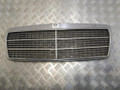 решетка радиатора Mercedes-Benz E-Класс W210/S210 S210 1998, 3.0 л., TD, OM 606.962, дизель, АКПП, серебро, универсал, задний привод, правый руль, 2108880023