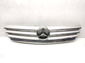 решетка радиатора Mercedes-Benz A-Класс W169 2008, 2.0 л., CDi, OM 640.942, дизель, вариатор, dunenbeige / 791, хетчбэк 5 дв., передний привод, правый руль, 1698800983