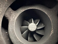 турбина Skoda Fabia 2 поколение [рестайлинг] 2012, 1.6 л., TDi, CAYC, дизель, 5МКПП, steel grey, универсал, передний привод, правый руль, 03L253056D - фото №9