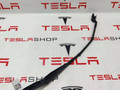 щеткодержатель (поводок стеклоочистителя, дворник) Tesla Model S 1 поколение [2-й рестайлинг] 2022, 1562221-00-A, 1562217-00-A - фото №2