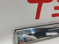 молдинг двери передней левой Tesla Model X 1 поколение 2019, электро, 1032165-88-D, 1032173-00-D - фото №2