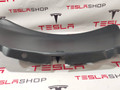 обшивка крышки багажника Tesla Model 3 1 поколение 2022, 1558852-00-C - фото №5