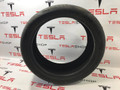 шина Tesla Model Y 1 поколение 2022 - фото №2