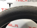 шина Tesla Model Y 1 поколение 2022 - фото №6