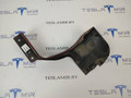 Обтекатель накладки порога задний (сапожок) левый Tesla Model S 1 поколение [рестайлинг] 2019, 1058757-00 - фото №2