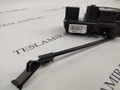 замок двери задней левой Tesla Model S 1 поколение [рестайлинг] 2018, 6008911-00, 6008911-99 - фото №3
