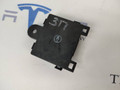 Блок двери (модуль управления ручки) Tesla Model S 1 поколение [рестайлинг] 2018, 1069651-00 - фото №2