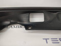 накладка двери (крышки) багажника Tesla Model S 1 поколение [рестайлинг] 2018, 6007576-00, 1005361 - фото №4