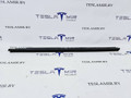 Уплотнитель стекла Tesla Model S 1 поколение [2-й рестайлинг] 2022, 1613730-00 - фото №2