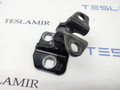 петля двери Tesla Model S 1 поколение [рестайлинг] 2017, 6009552-01, 6009552-00, 1695208-00 - фото №2