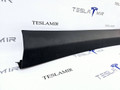 накладка двери (крышки) багажника Tesla Model X 1 поколение 2018, 1037906-00, 1037907-00 - фото №2