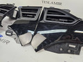 Декоративная накладка центральной консоли Tesla Model X 1 поколение 2018, 1096877-00, 1096878-00, 1042772-12, 1042773-12, 1042774-12, 1042774-00 - фото №4