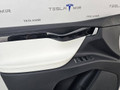 обшивка двери передняя левая Tesla Model X 1 поколение 2018, 1055327-18 - фото №2