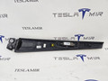 Накладка стойки B наружная + камера левая Tesla Model X 1 поколение 2018, 1069104-00, 1092311-98, 1083901-00 - фото №2