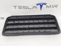 Вентиляционный клапан заднего багажника (жабры) Tesla Model 3 1 поколение 2023, 1098751-00 - фото №2