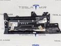 подушка безопасности коленная Tesla Model 3 1 поколение 2023, 1143753-00, 1077826-00, 1083350-00 - фото №2