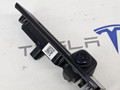 кнопка открытия багажника Tesla Model Y 1 поколение 2024, 1761508-00, 1761511-00, 1761510-00 - фото №2