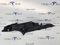 Накладка ремня безопасности стойки С левая Tesla Model 3 2 поколение 2024, 1867539-20 - фото №2