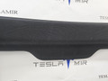 накладка двери (крышки) багажника Tesla Model Y 1 поколение 2025, 1935503-50, 1938873-00 - фото №2