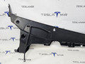Дождевик (жабо) - панель щёток стеклоочистителя пластиковая Tesla Model Y 1 поколение 2025, 1930440-00, 1930441-00 - фото №4