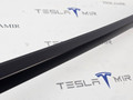 молдинг двери задней левой Tesla Model 3 2 поколение 2025, 1080745-00, 1080745-01, 1873573-99 - фото №2