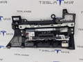подушка безопасности коленная Tesla Model S 1 поколение [2-й рестайлинг] 2022, 1077825-00, 1582859-00 - фото №2