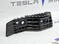 Кронштейн крепления фонаря правый Tesla Model 3 1 поколение 2023, 1083993-00 - фото №2