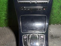 консоль салона Mercedes-Benz C-Класс W205/S205/C205 2014, 2.2 л., дизель, АКПП, A2056800210 - фото №2