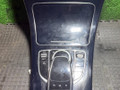 консоль салона Mercedes-Benz C-Класс W205/S205/C205 2014, 2.2 л., дизель, АКПП, A2056800210 - фото №3