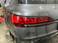 фонарь крышки багажника левый Audi Q7 4M [рестайлинг] 4M 2023, 3.0 л., DCBD, бензин, АКПП, m7q, внедорожник 5 дв., полный привод, 4M0945307C - фото №3