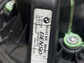 моторчик печки BMW 3 серия E90/E91/E92/E93 2007, 3.5 л., дизель, АКПП, универсал, DENSO - фото №2