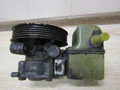 насос гидроусилителя руля Mazda CX-7 1 поколение (2006 - 2009), 2.3 л., Ti, бензин, EG2132650B, EG21, EG2132650C - фото №2
