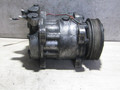 компрессор кондиционера Volkswagen Transporter T4 (1990 - 2003), 2.0 л., AAC, бензин, 701820807A - фото №4