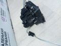 замок двери передней правой Mercedes-Benz C-Класс W205/S205/C205 2014, 2.0 л., M 274.920, бензин, АКПП, белый, седан, задний привод, правый руль, A0997206701, A2220063999 - фото №4