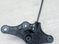 механизм открытия капота (кронштейн в салоне) BMW 6 серия F06/F12/F13 2013, 4.4 л., N63 B44 B, бензин, black sapphire metallic (475), 51237255801, 7255801, 51237225650, 7225650 - фото №6