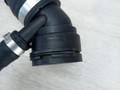 патрубок радиатора BMW 6 серия F06/F12/F13 2013, 4.4 л., N63 B44 B, бензин, black sapphire metallic (475), 17127575427, 7575620, 7576334 - фото №5
