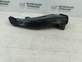 водосток планки обтекателя (жабо) лев. Mercedes-Benz C-Класс W205/S205/C205 2014, 2.0 л., M 274.920, бензин, АКПП, белый, седан, задний привод, правый руль, A2058320184 - фото №5