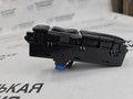 кнопки центрального подлокотника BMW X1 F48 2016, 2.0 л., B47 C20 A, дизель, АКПП, alpinweiss 3 (300), передний привод, правый руль, 61319374833, 9374833 - фото №3