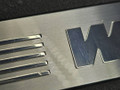 накладка на порог внутренняя BMW X5 F15 2013, 3.0 л., N57 D30 A, дизель, АКПП, mineralweiss metallic (a96), внедорожник 5 дв., полный привод, правый руль, 51437284579, 7284579 - фото №3