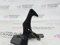 захватный крюк капота BMW Z4 E85 2003, 2.5 л., M54 B25 (256S5), бензин, АКПП, black sapphire metallic (475), кабриолет, 51237047170, 7047170 - фото №3
