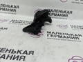 механизм открытия капота (кронштейн в салоне) BMW X5 F15 2014, 3.0 л., N57 D30 A, дизель, АКПП, mineralweiss metallic (a96), полный привод, правый руль, 51437284599, 7284599 - фото №2
