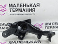 механизм открытия капота (кронштейн в салоне) BMW X5 F15 2013, 3.0 л., N57 D30 A, дизель, АКПП, mineralweiss metallic (a96), внедорожник 5 дв., полный привод, правый руль, 51437284599, 7284599 - фото №2