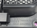 планка под капот BMW X1 F48 2017, 2.0 л., B48 A20 B, бензин, АКПП, alpinweiss 3 (300), полный привод, правый руль, 64319302950, 9302950, 111108800 - фото №3