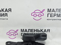 ручка открывания капота BMW 6 серия F06/F12/F13 2012, 4.4 л., N63 B44 B, бензин, АКПП, alpinweiss 3 (300), хетчбэк 5 дв., задний привод, правый руль, 7225650, 51237067086, 51237225650, 7067086 - фото №3