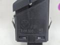 кнопка аварийной сигнализации BMW 6 серия F06/F12/F13 2012, 4.4 л., N63 B44 B, бензин, АКПП, alpinweiss 3 (300), хетчбэк 5 дв., задний привод, правый руль, 61319161896, 9161896 - фото №8